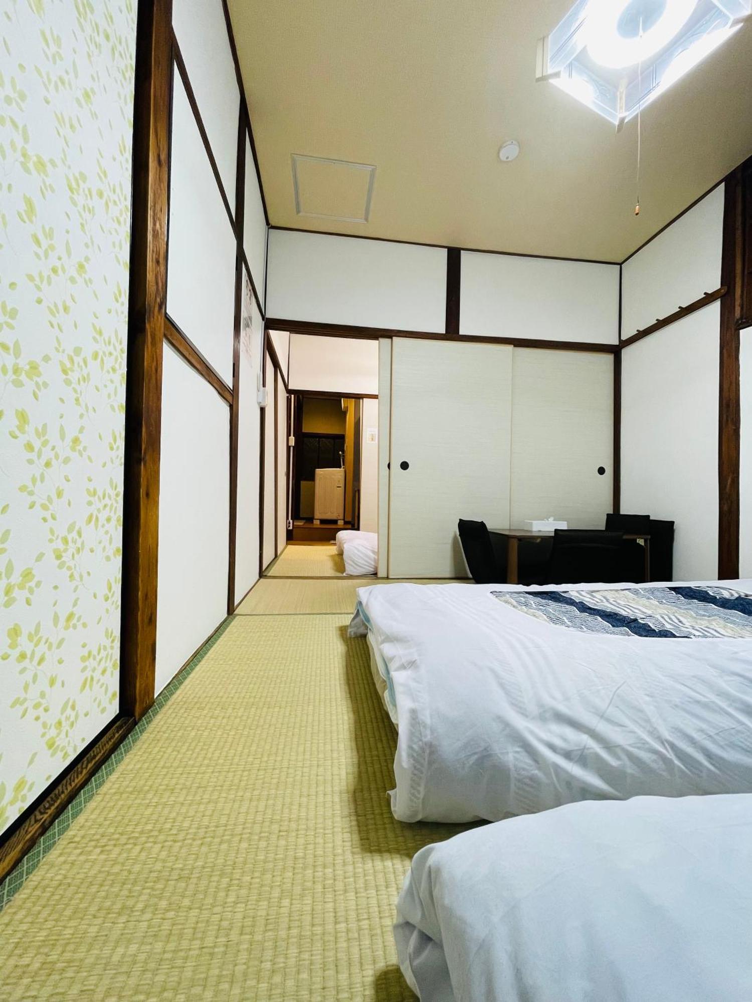 難波心斎橋10Minutes民宿2号室 Ōsaka Extérieur photo